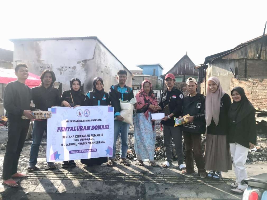 Kebakaran di Tanjung Batu Majene