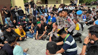 Terima Massa Aksi, Kapolda Duduk Bersama Tegaskan akan Tindak Personelnya Sesuai Hukum yang Berlaku