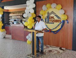 Kadisdikpora Majene Resmikan Rumah Makan Trans di Pamboang: Dorong Ekonomi Lokal dan Lapangan Kerja